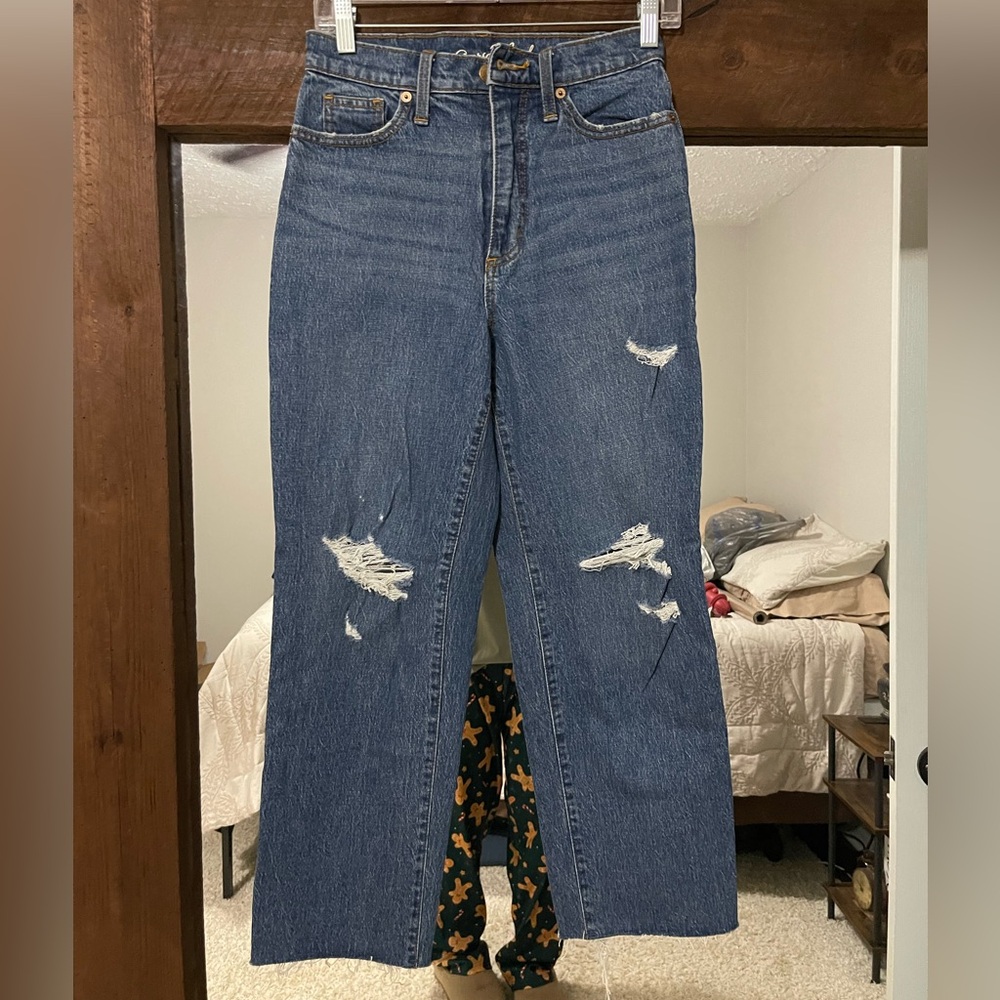 Universal Thread Jeans